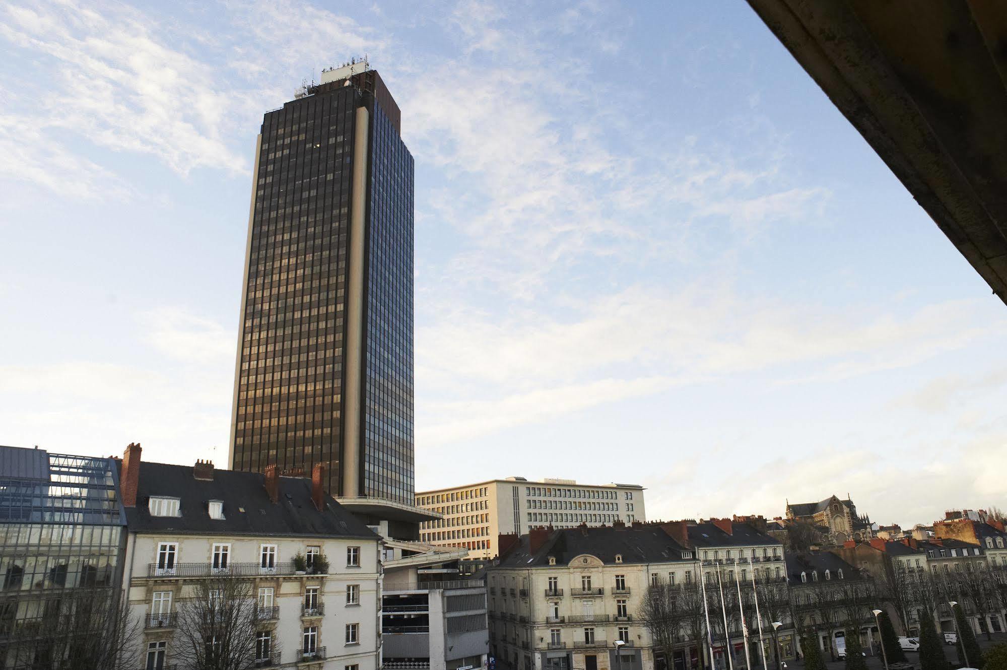 Hotel Le Petit Duquesne Nantes Exterior photo